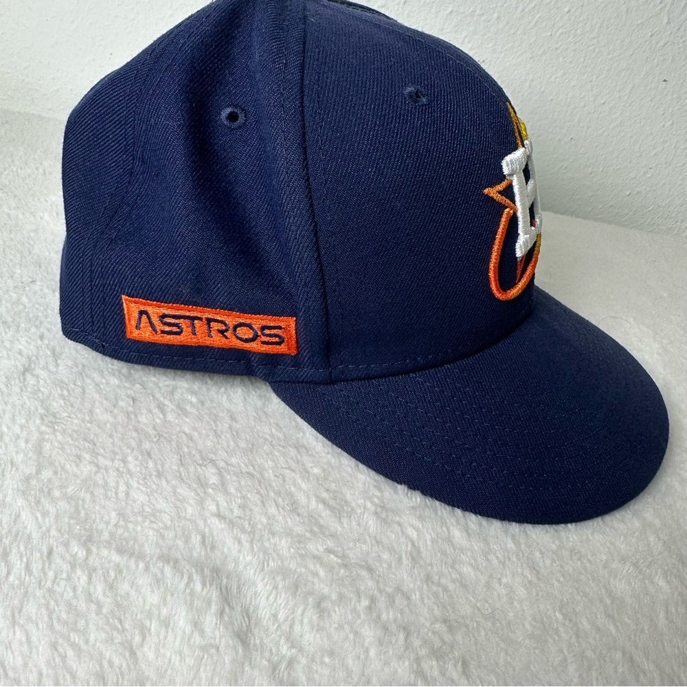 New Era Navy Blue Hat with White and Orange Logo Fitted 7.5 - Picture 3 of 12